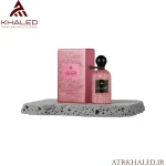عطر افتنان (Eftinaan) از برند ارض الزعفران با رایحه میوه‌ای، گلی و شیرین شرقی