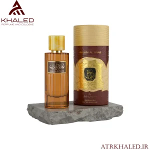 عطر احلام العرب پریمیوم واتر (Ahlam Al Arab Premium Water) از برند ارض الزعفران با رایحه شرقی، گلی و کهربایی لوکس